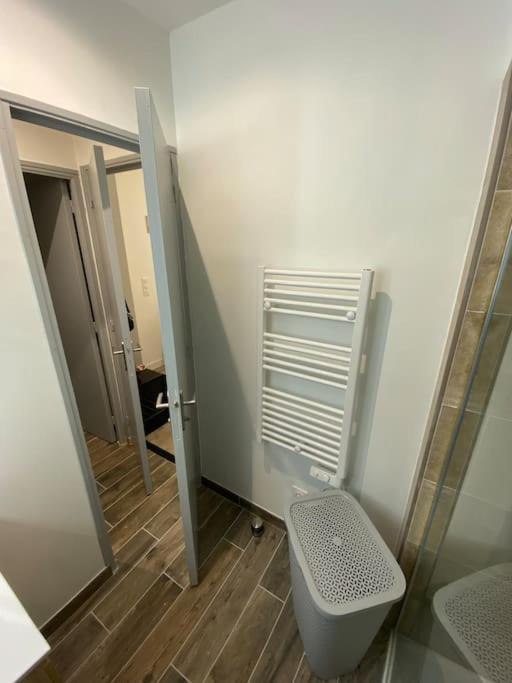 Super Appartement T3 Proche Gare سين المظهر الخارجي الصورة